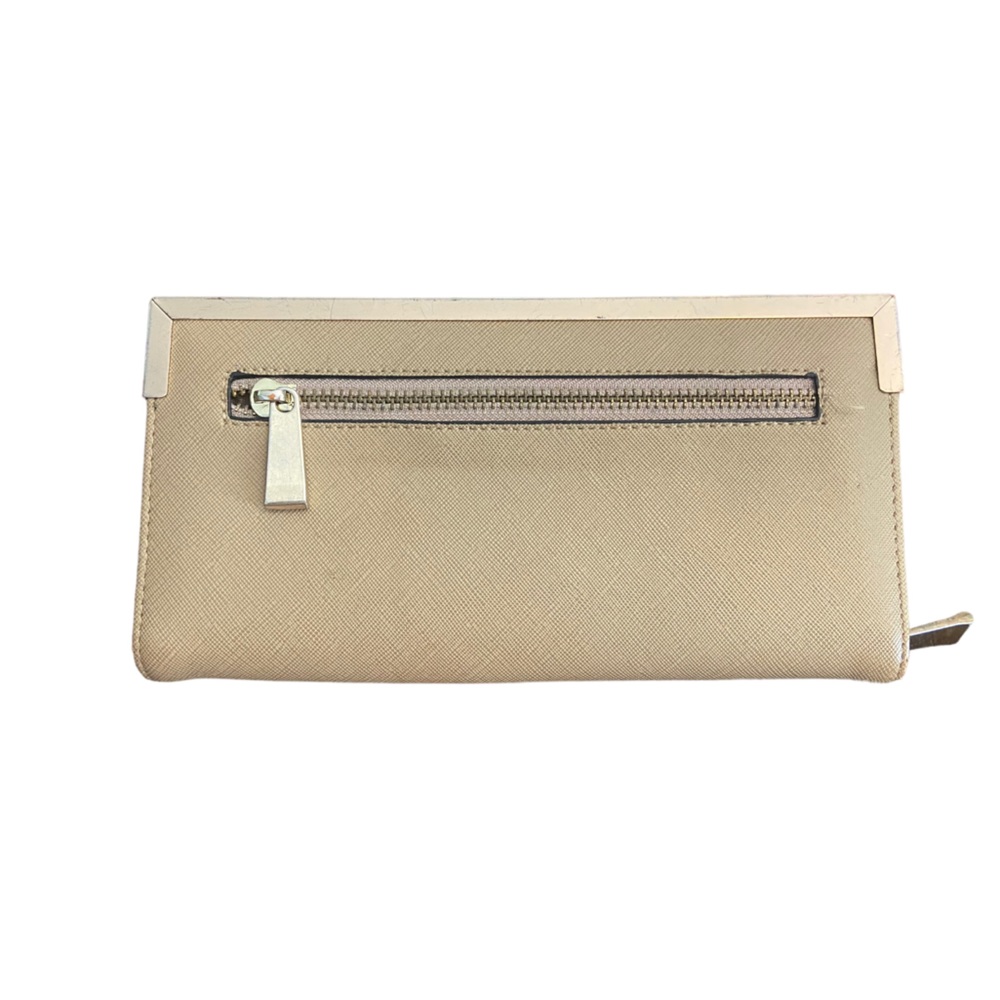 🌟🔥 BOGO Sale🔥🌟
 Tan Leather Wallet with Gold Hardware